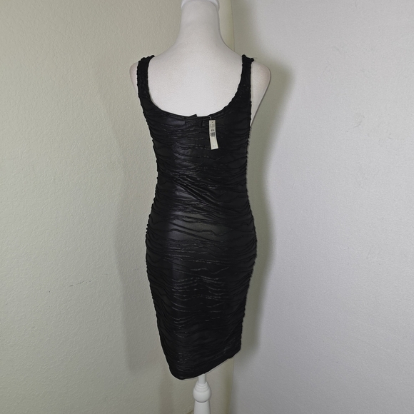 Wet Seal Black Textured Bodycon Dress – Size M - Picture 5 of 12